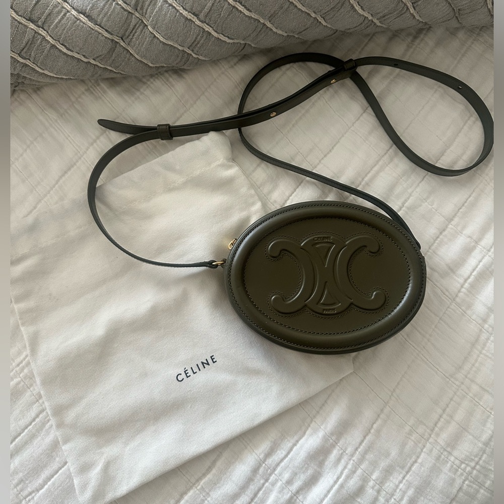 Celine Cuir triomphe oval bag